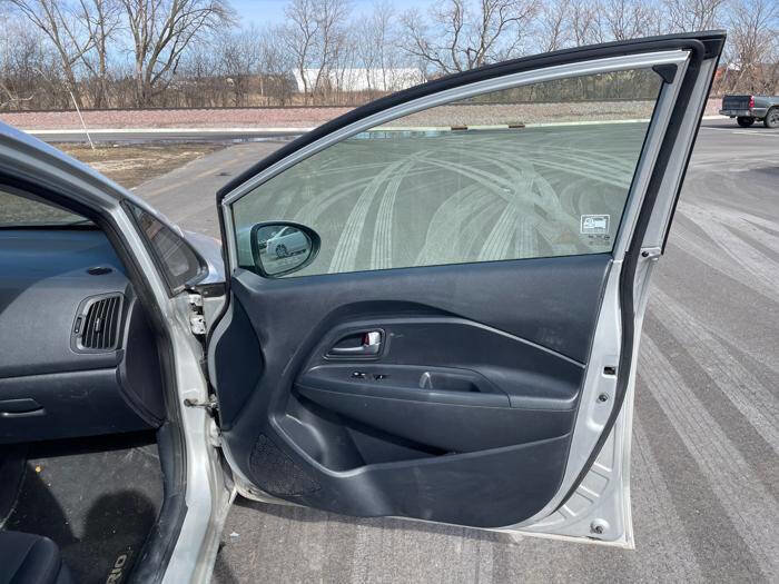 Used 2013 Kia Rio LX w/ PWR Pkg image 30