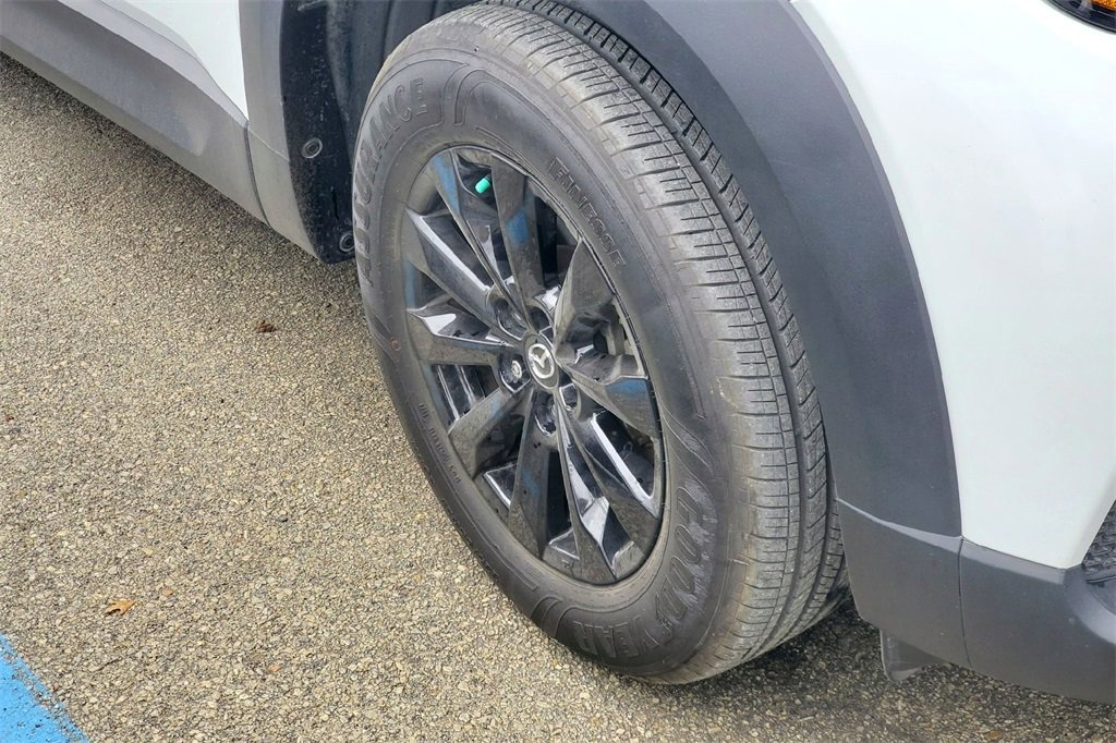 Used 2024 MAZDA CX-50 AWD 2.5 S w/ Preferred Package image 4