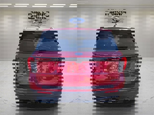 New 2026 Ford Explorer ST-Line image 3