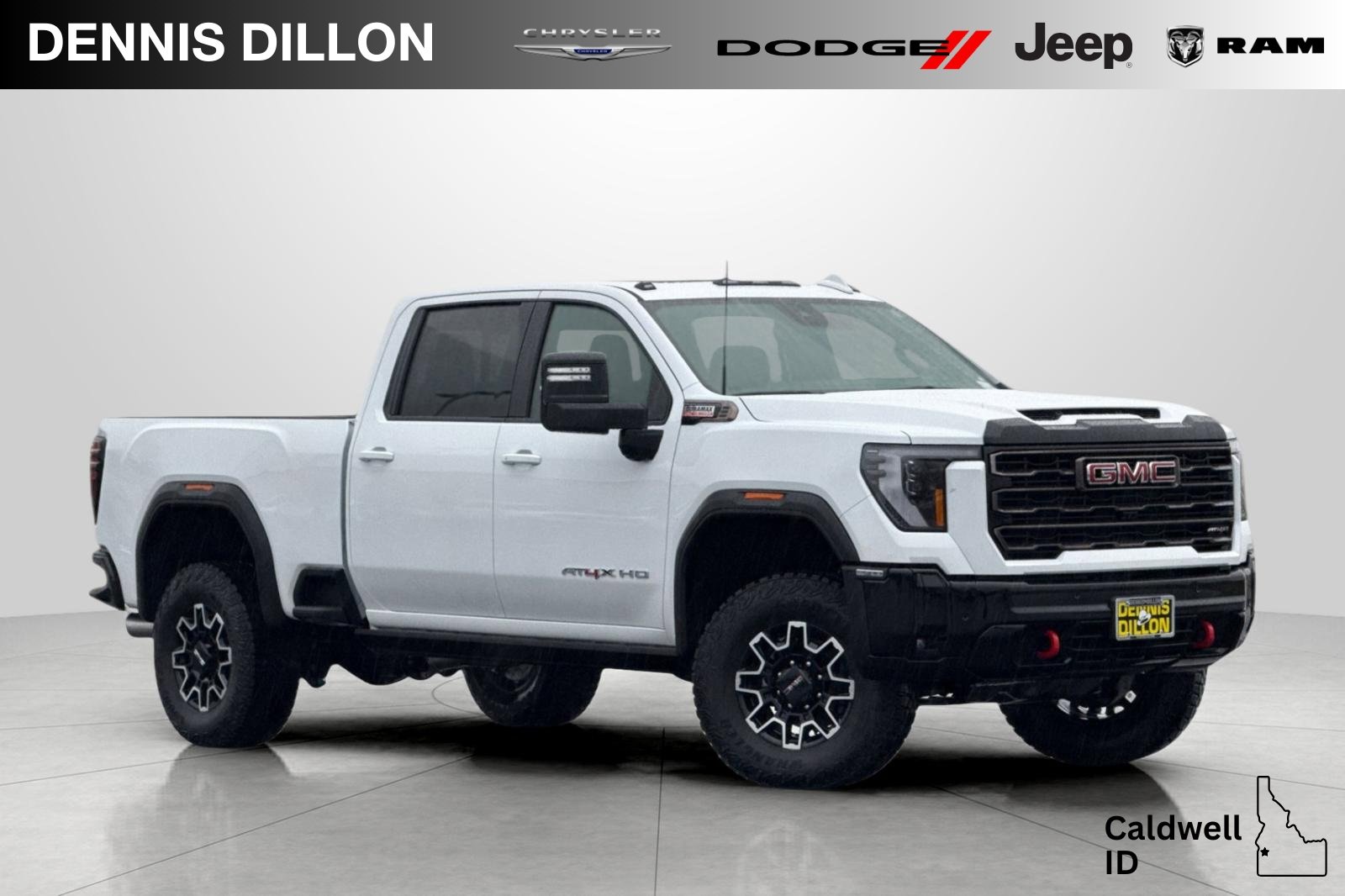 Used 2026 GMC Sierra 2500 AT4X image 1