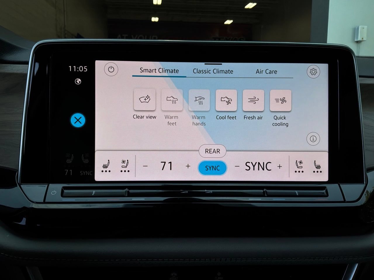Used 2026 Volkswagen Atlas SE FWD image 37