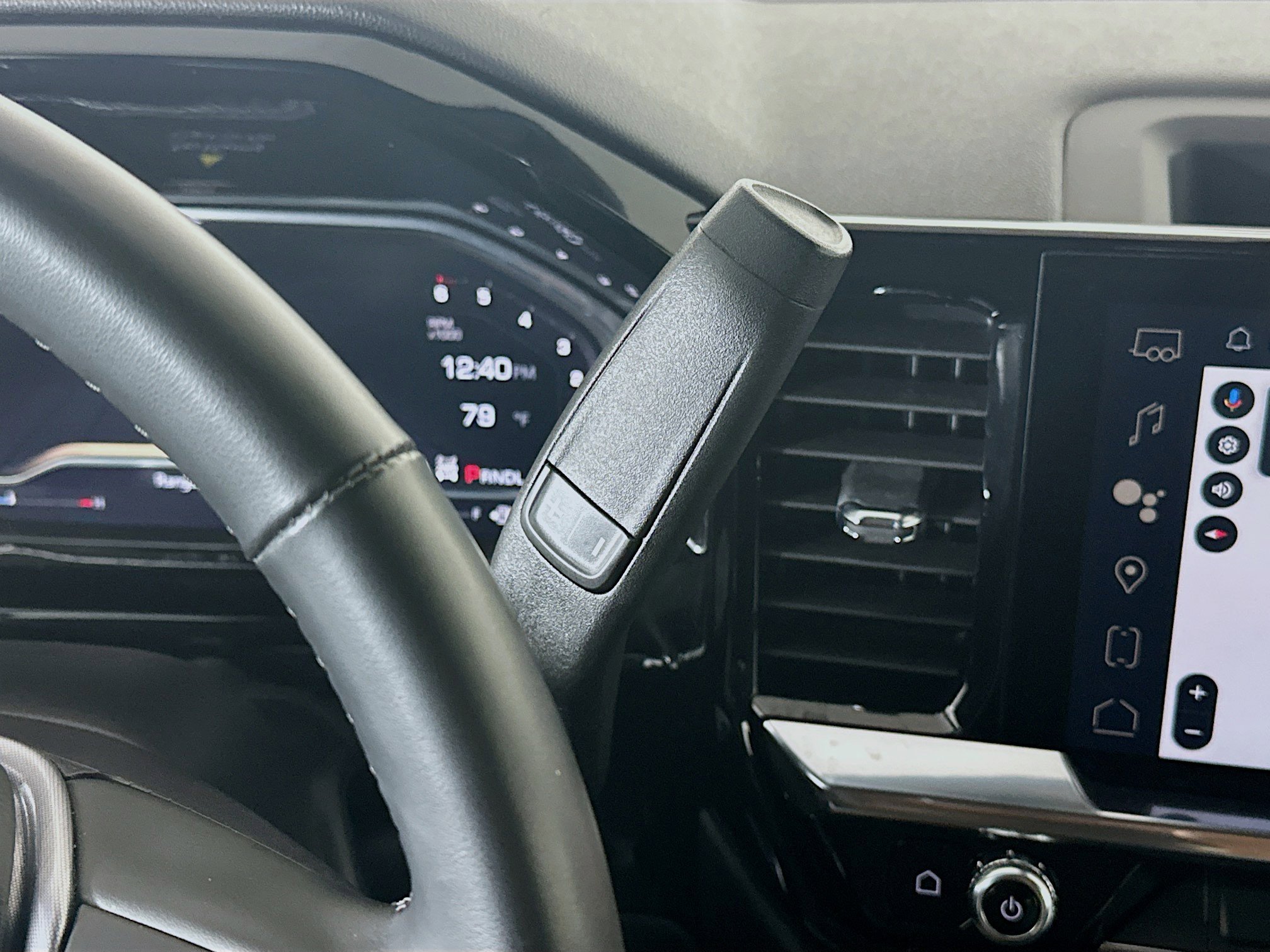 Used 2024 GMC Sierra 1500 Elevation image 24