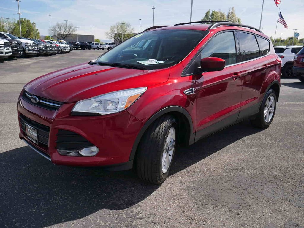 Used 2014 Ford Escape SE w/ Equipment Group 201A image 3