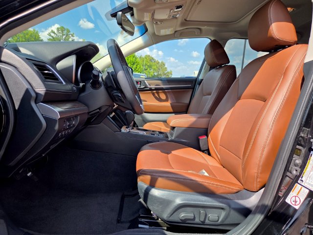Used 2019 Subaru Outback 2.5i Touring w/ Popular Package #3A AWD/4WD image 9
