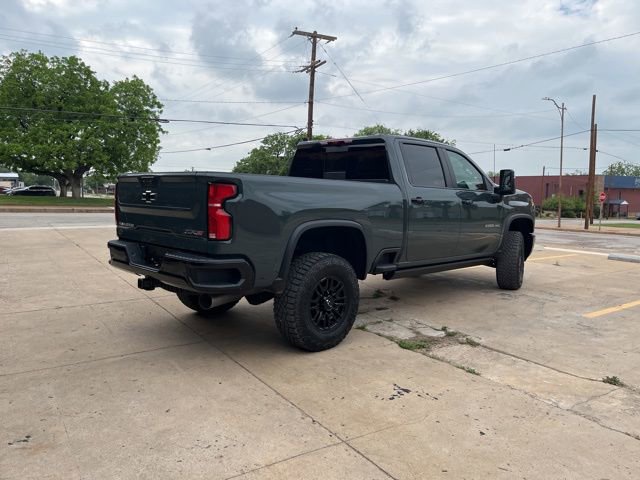 New 2026 Chevrolet Silverado 2500 ZR2 AWD/4WD image 5