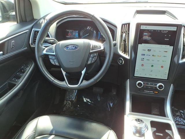 Used 2024 Ford Edge SEL AWD/4WD image 16