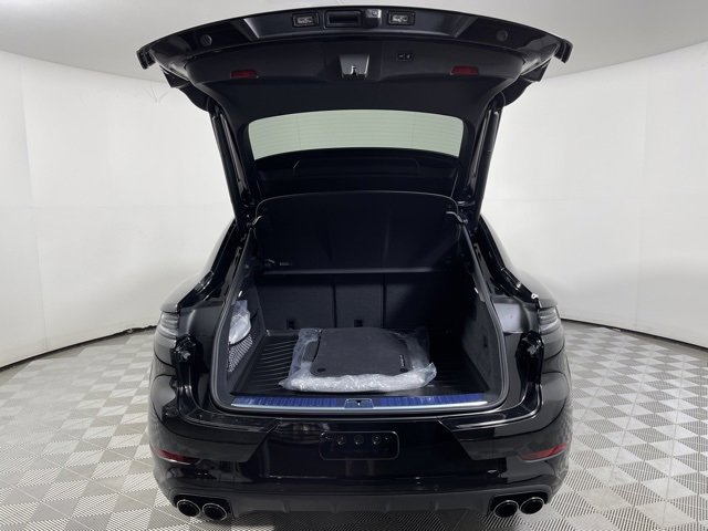 New 2026 Porsche Cayenne S image 5
