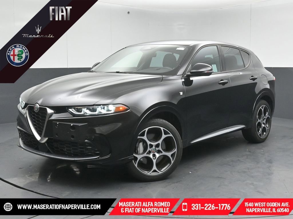 Used 2024 Alfa Romeo Tonale Ti w/ Premium Interior Package image 1
