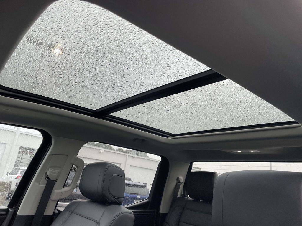 Used 2024 Toyota Tundra Limited image 31