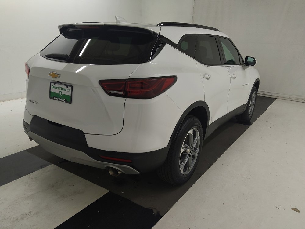 Used 2024 Chevrolet Blazer LT w/ Convenience Package FWD image 9