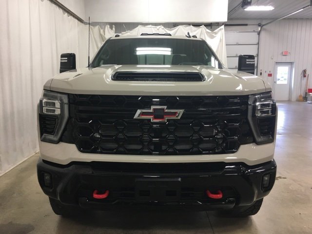 New 2026 Chevrolet Silverado 2500 ZR2 w/ LPO, Dark Essentials Package image 10