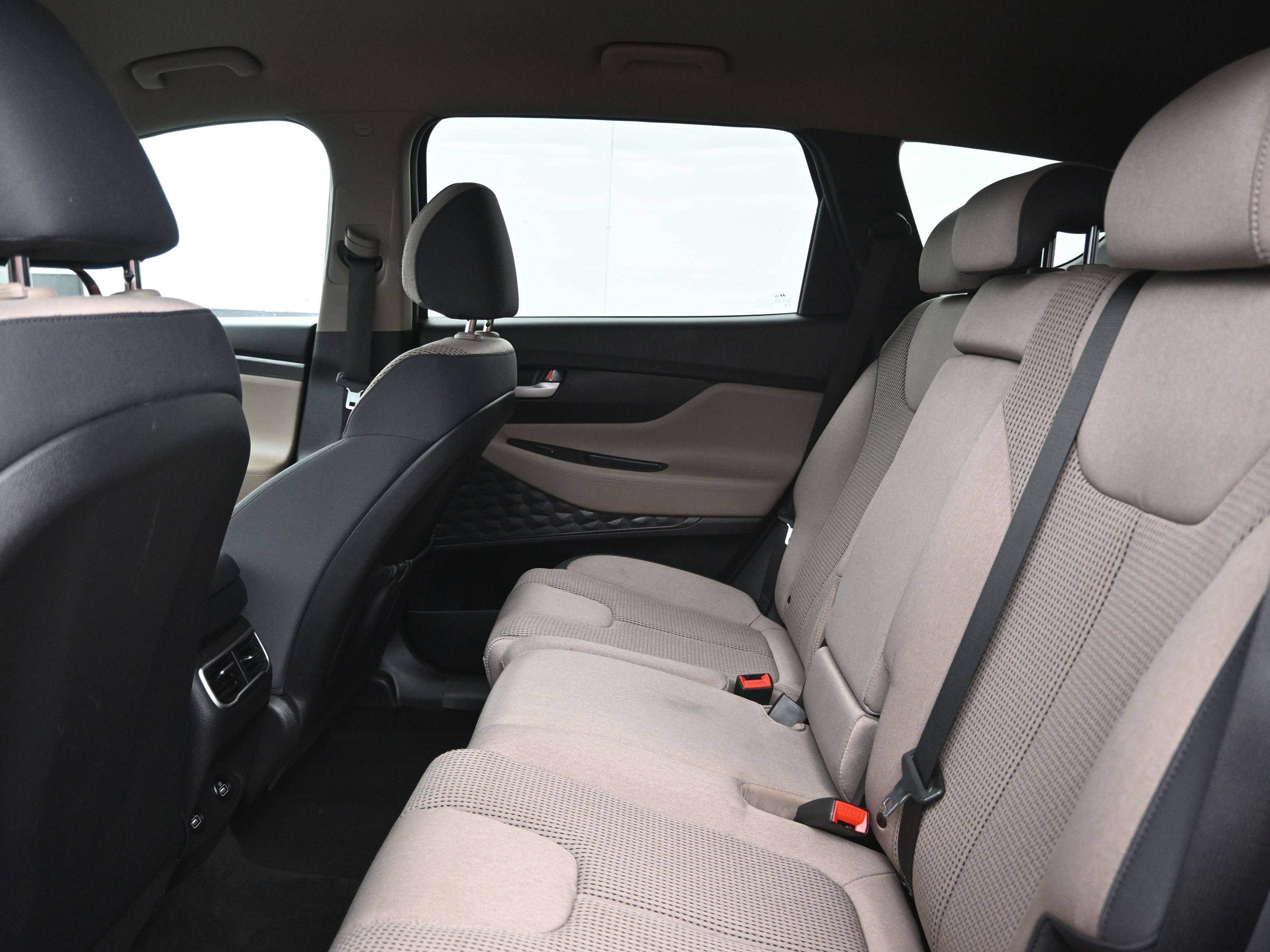 Used 2022 Hyundai Santa Fe SEL image 11