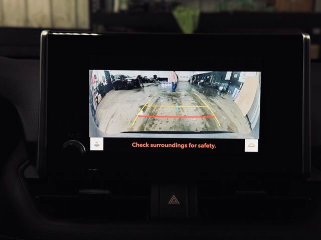 Used 2023 Toyota RAV4 LE image 33