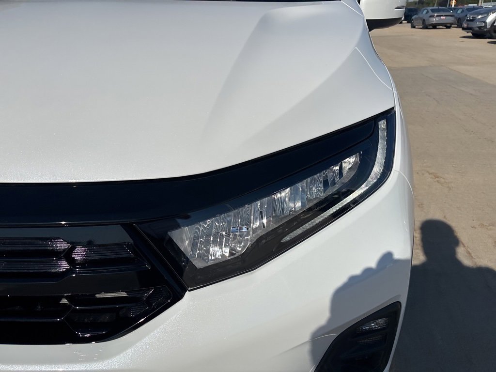 New 2026 Honda Odyssey Touring image 9