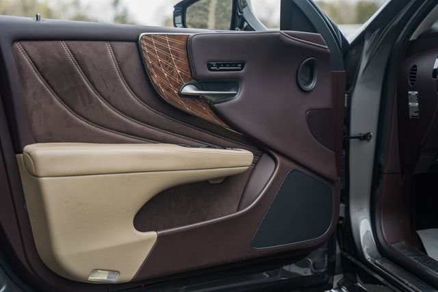 Used 2020 Lexus LS 500 AWD w/ Interior Upgrade Package image 43