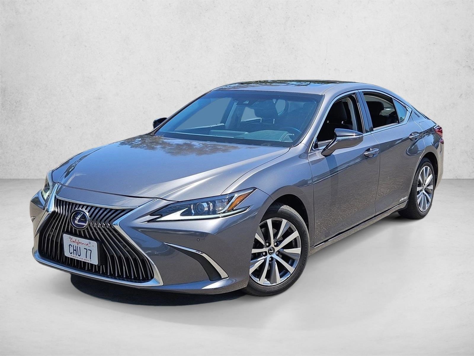 Used 2020 Lexus ES 300h w/ Premium Package