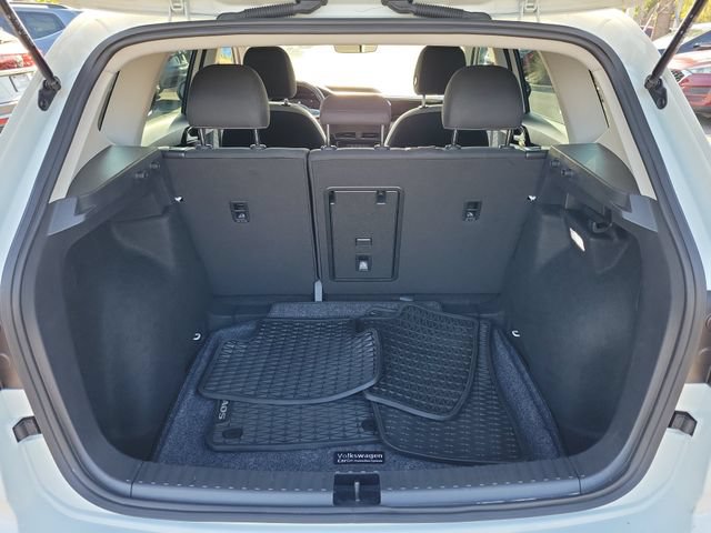Certified 2024 Volkswagen Taos S FWD image 7