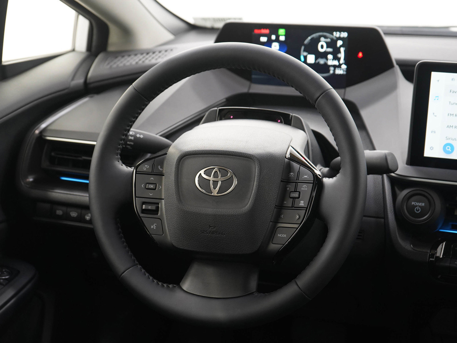 Used 2026 Toyota Prius Plug-In Hybrid image 16