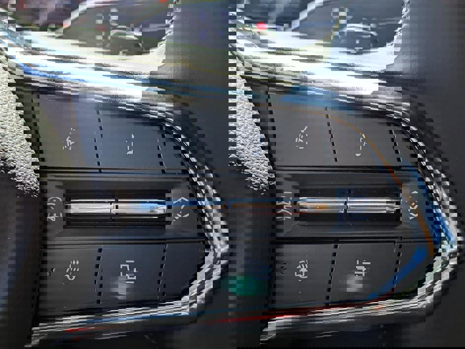 New 2026 Chevrolet Suburban Premier w/ Sun And Tow Package image 18