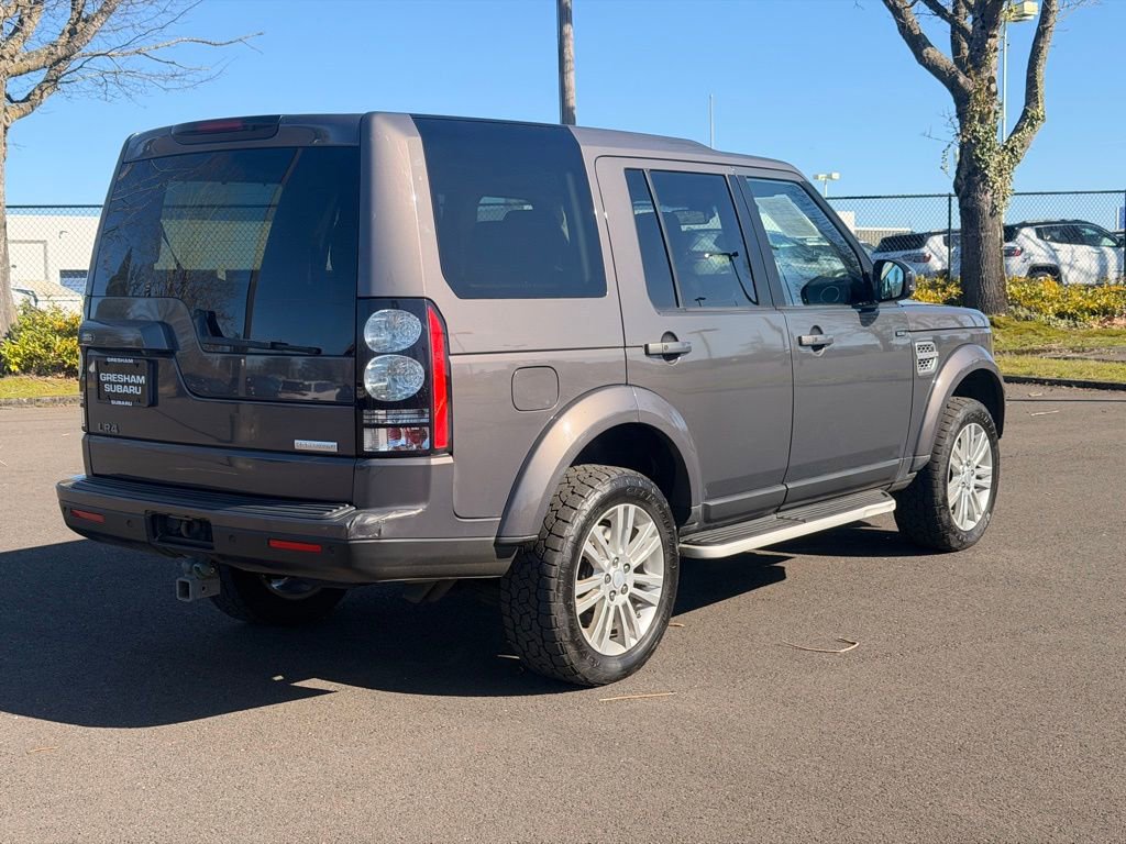 Used 2016 Land Rover LR4 HSE LUX AWD/4WD image 7