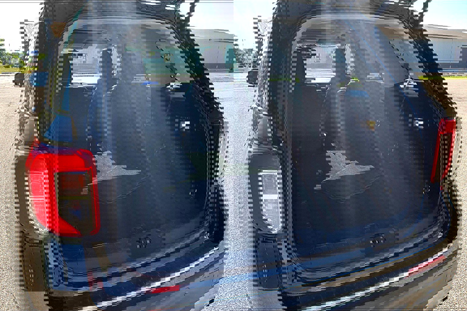 Used 2022 Ford Explorer Limited image 20