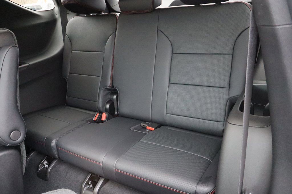 New 2026 Chevrolet Traverse RS image 28