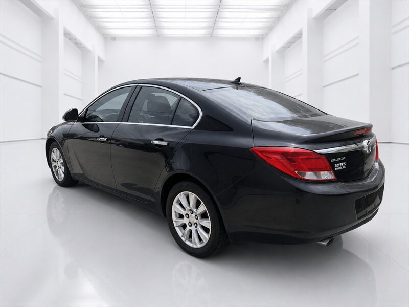 Used 2013 Buick Regal Premium FWD image 18