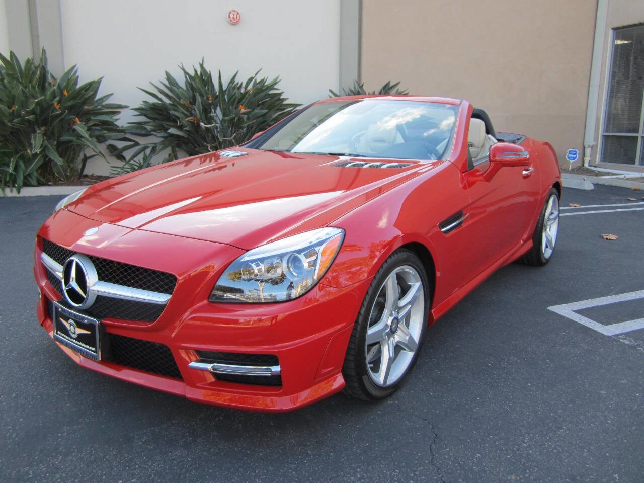 Used 2014 Mercedes-Benz SLK 250 image 19