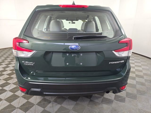 Used 2023 Subaru Forester AWD/4WD image 8
