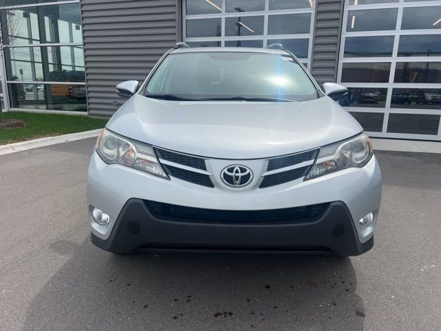 Used 2014 Toyota RAV4 XLE image 2