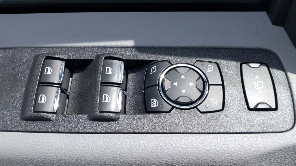 Used 2022 Ford F450 Limited w/ FX4 Off-Road Package image 16