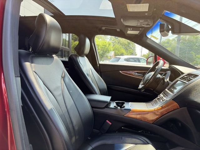 Used 2016 Lincoln MKX Reserve w/ Climate Package AWD/4WD image 25