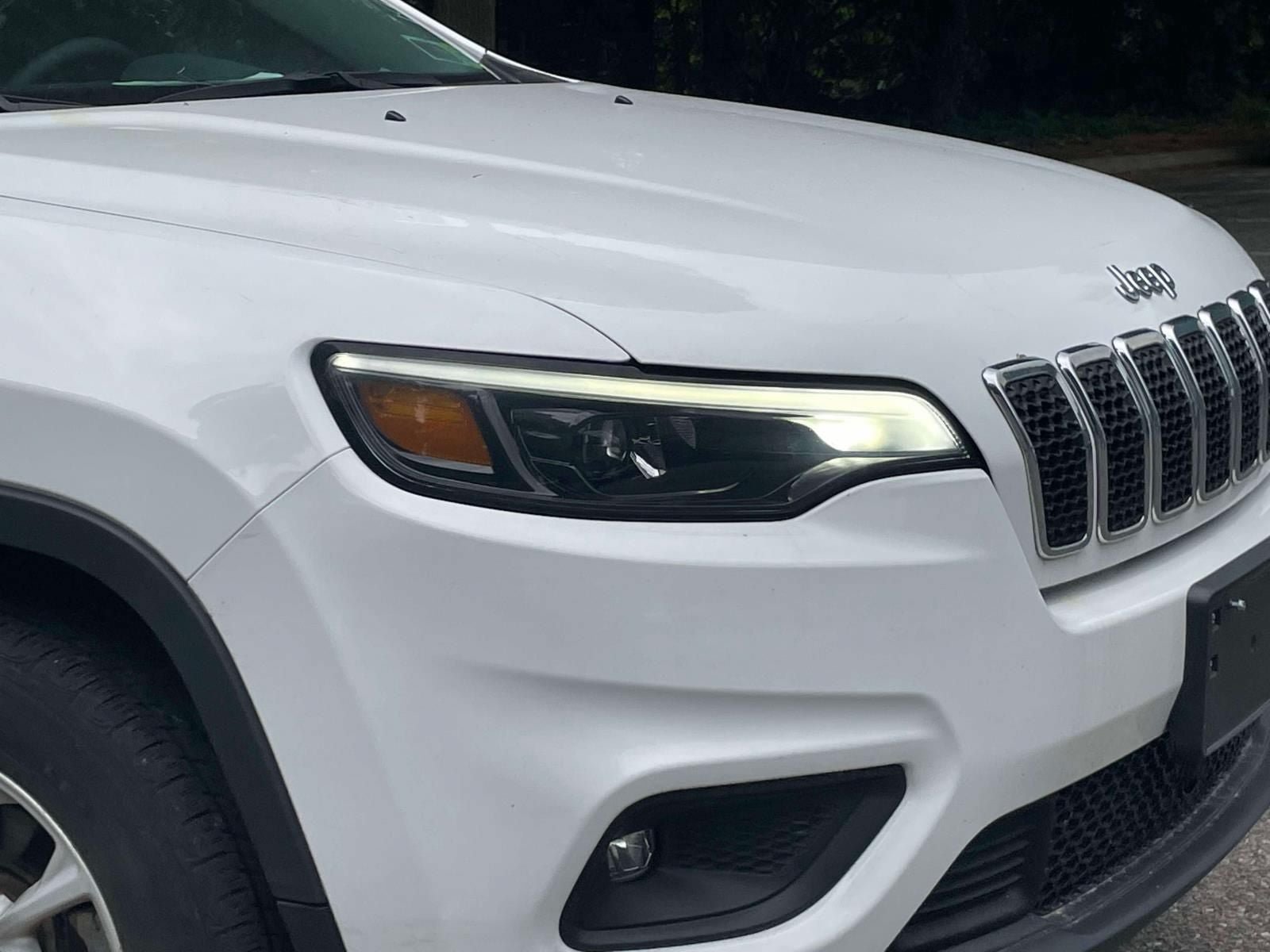 Used 2022 Jeep Cherokee Latitude Lux AWD/4WD image 9