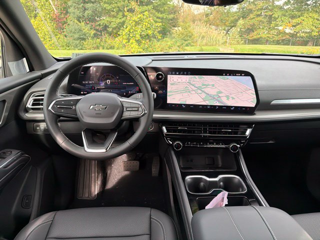New 2027 Chevrolet Traverse LT w/ Midnight/Sport Edition AWD/4WD image 24