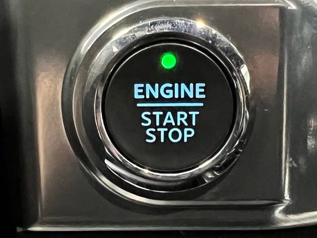Used 2023 Ford F150 Lariat w/ Equipment Group 502A High AWD/4WD image 33