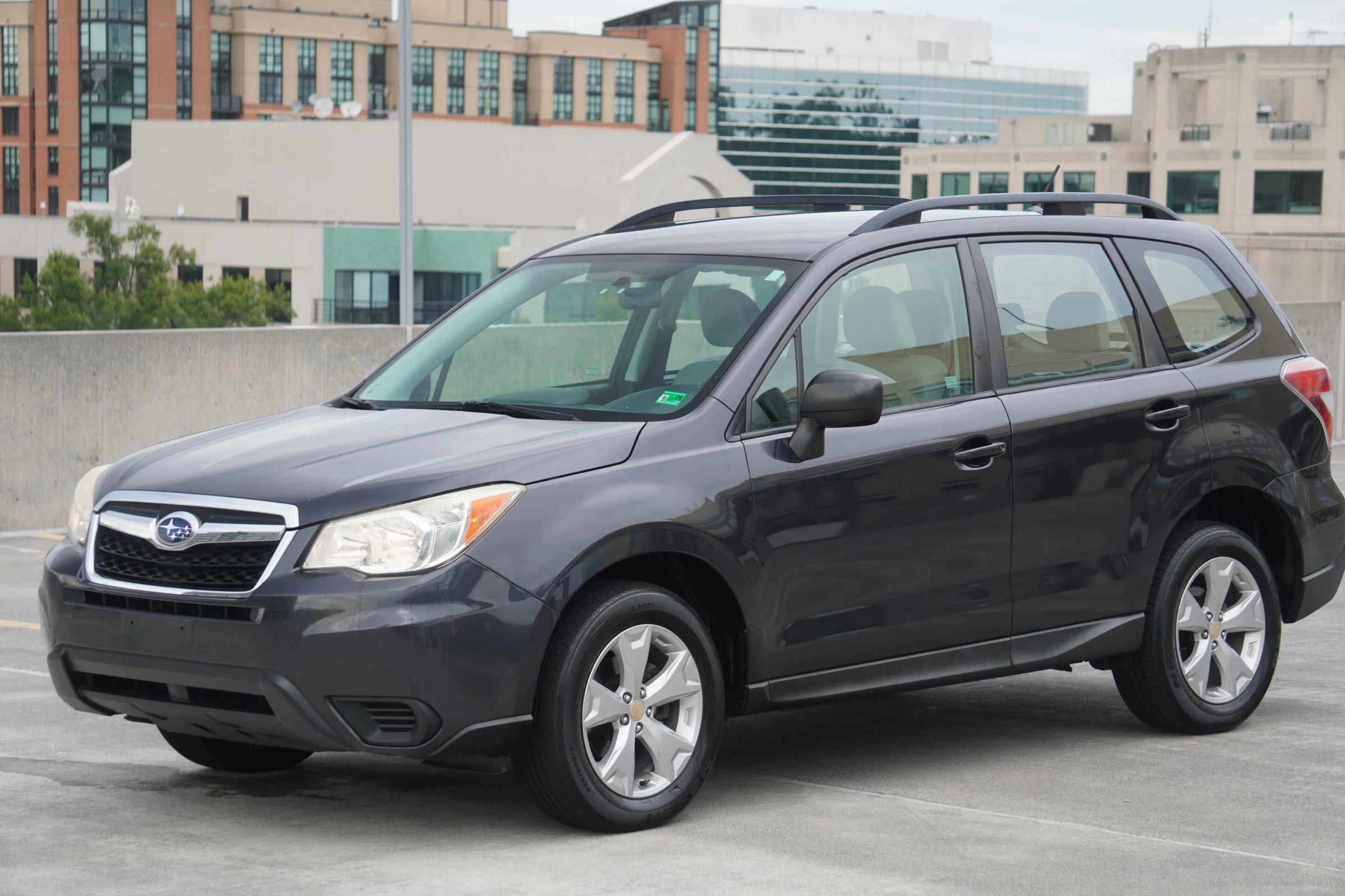 Used 2015 Subaru Forester 2.5i w/ Alloy Wheel Package image 3
