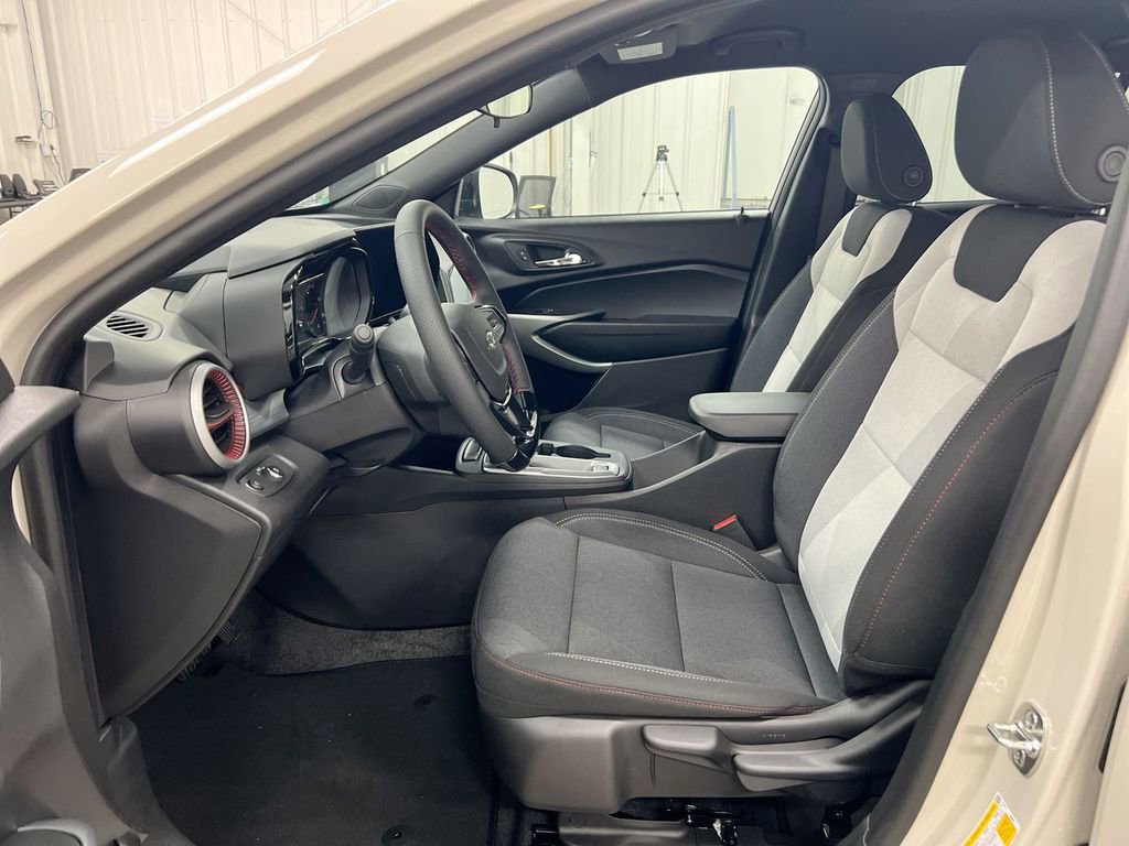 New 2026 Chevrolet Trax RS image 19
