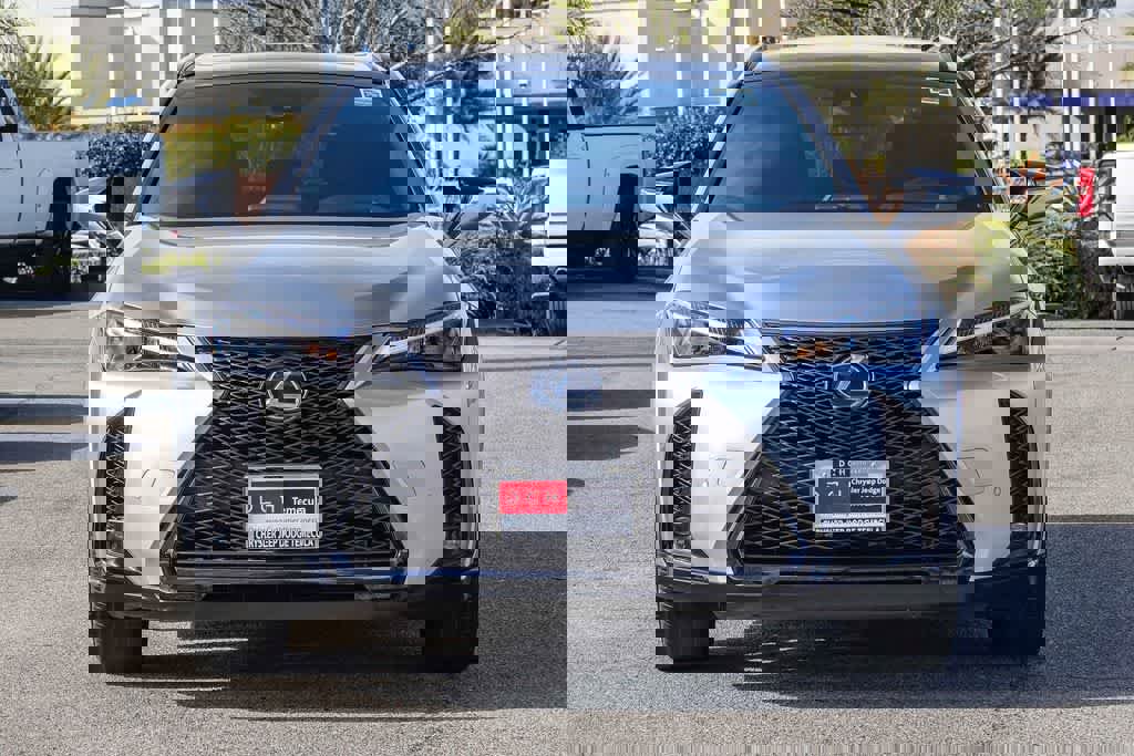 Used 2024 Lexus UX 250h F Sport image 2