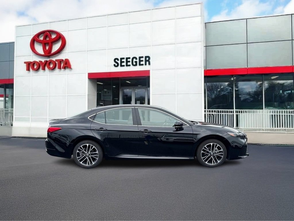 Used 2026 Toyota Camry XLE FWD video 2