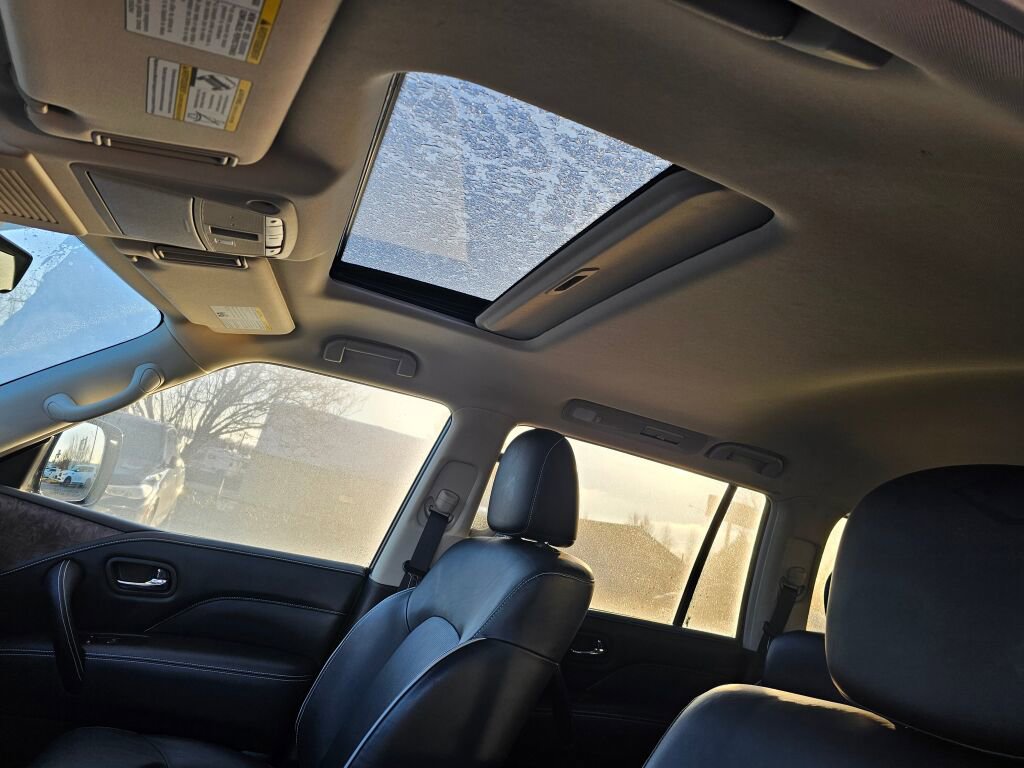 Used 2024 INFINITI QX80 Premium Select w/ Cargo Package image 27