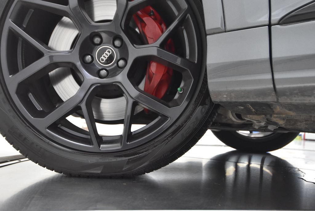 Used 2025 Audi SQ7 Prestige AWD/4WD image 57