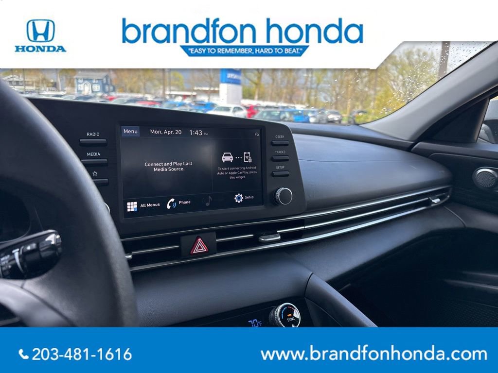 Used 2023 Hyundai Elantra SEL image 18