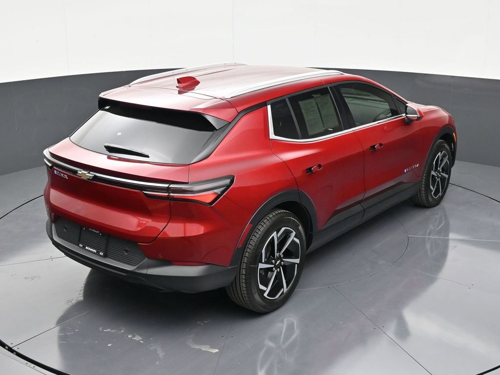 Used 2026 Chevrolet Equinox EV LT image 16