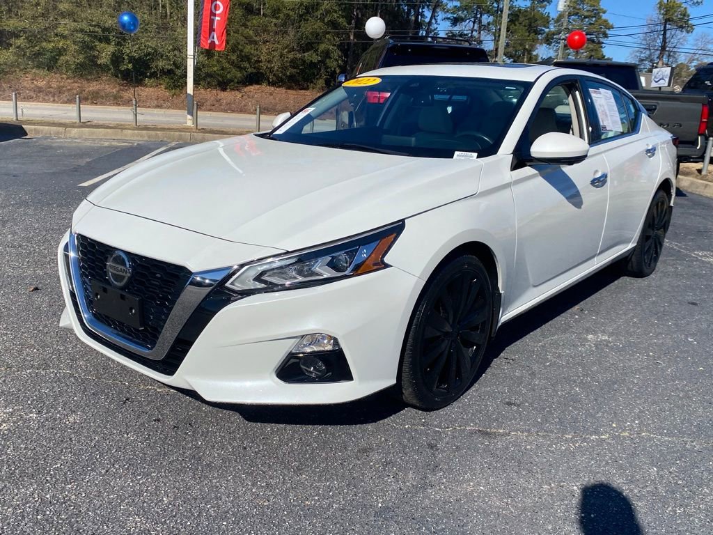 Used 2022 Nissan Altima 2.5 Platinum image 2