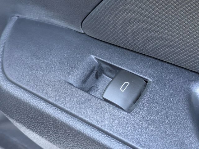 New 2026 Chevrolet Equinox EV LT w/ Comfort Package FWD image 33