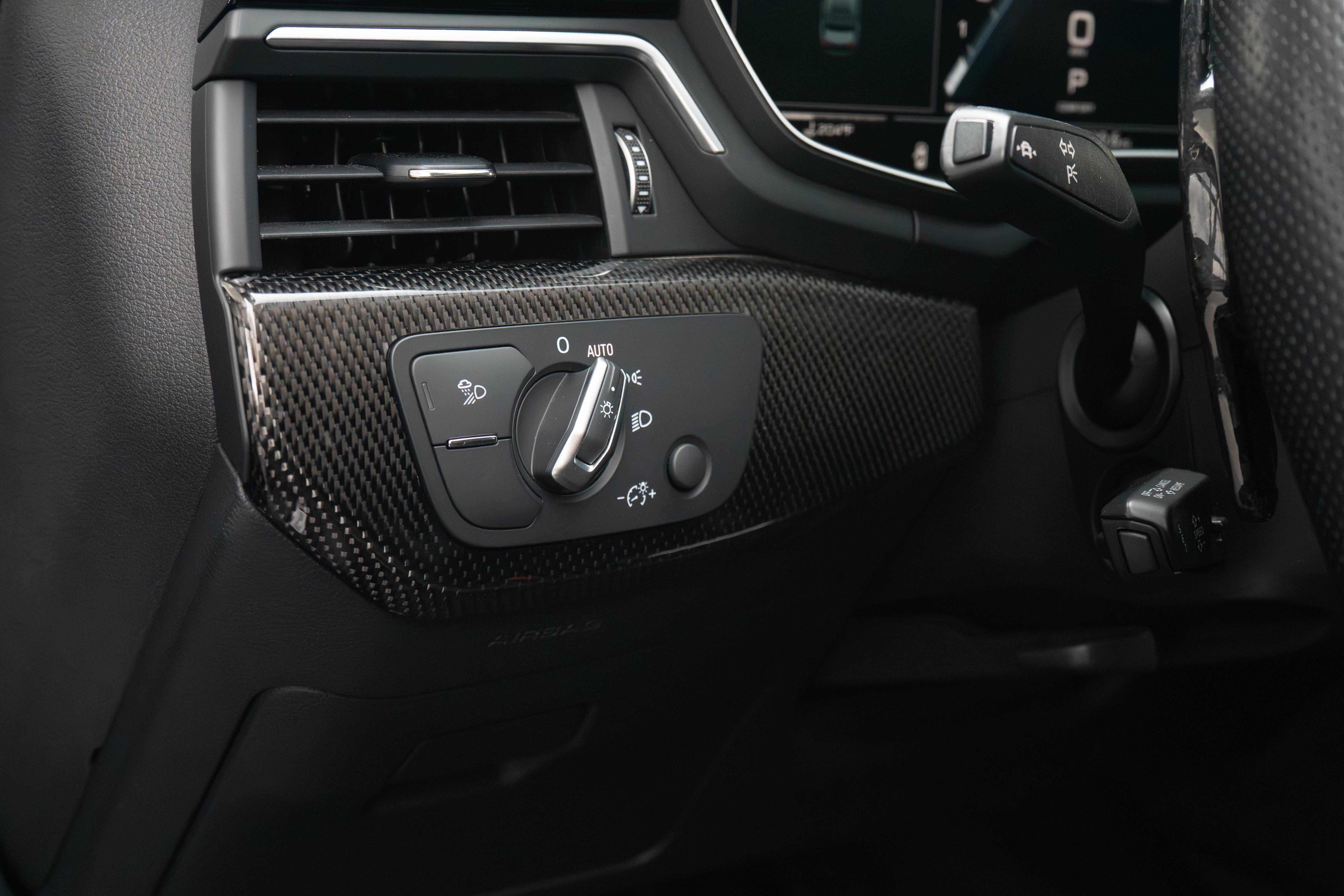 Used 2020 Audi S4 Premium Plus w/ Premium Plus Package image 29