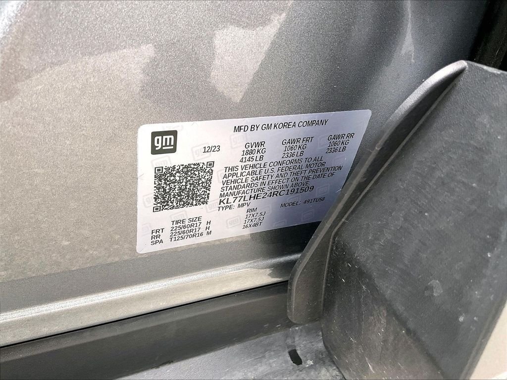Used 2024 Chevrolet Trax LT w/ Driver Confidence Package FWD image 31