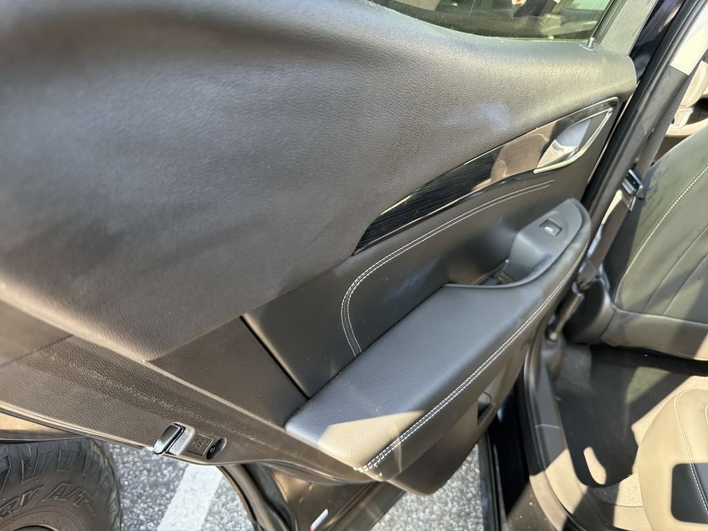 Used 2023 Buick Envision Preferred FWD image 8