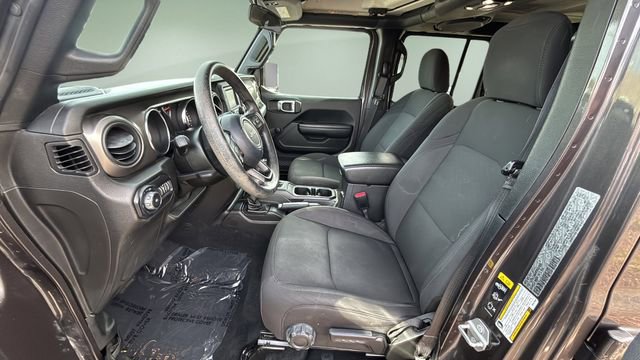 Used 2021 Jeep Wrangler Unlimited Sport image 18