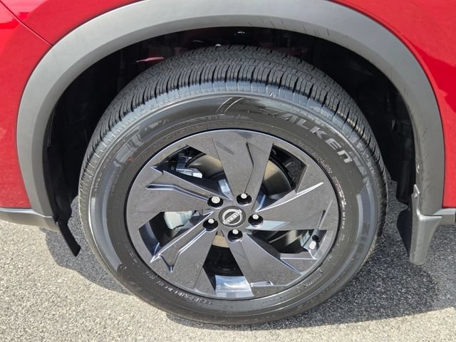 New 2026 Nissan Rogue SV FWD image 8